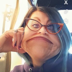 Meet your Posher, Natasha